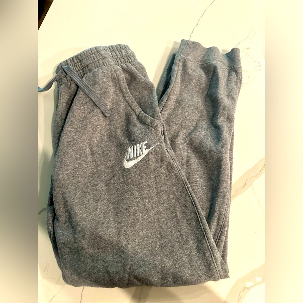 Girl’s Nike Sweatpants